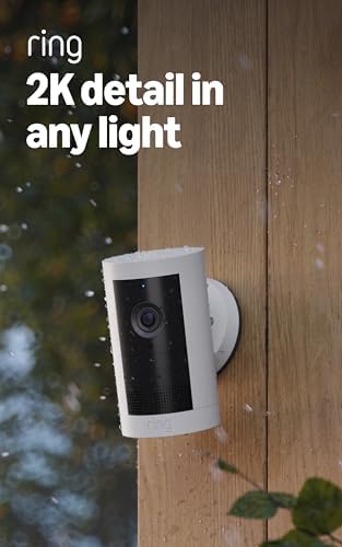 White Ring Outdoor Cam Plus Battery security camera